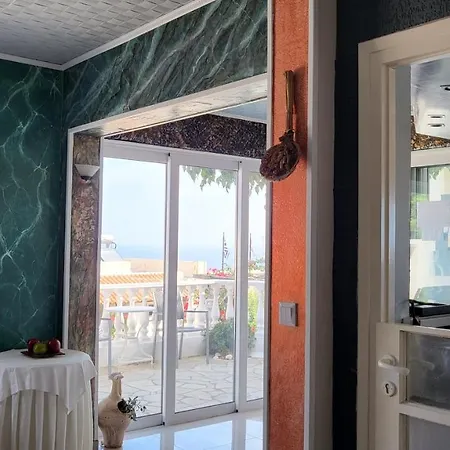 Private Standard Full View Apartament